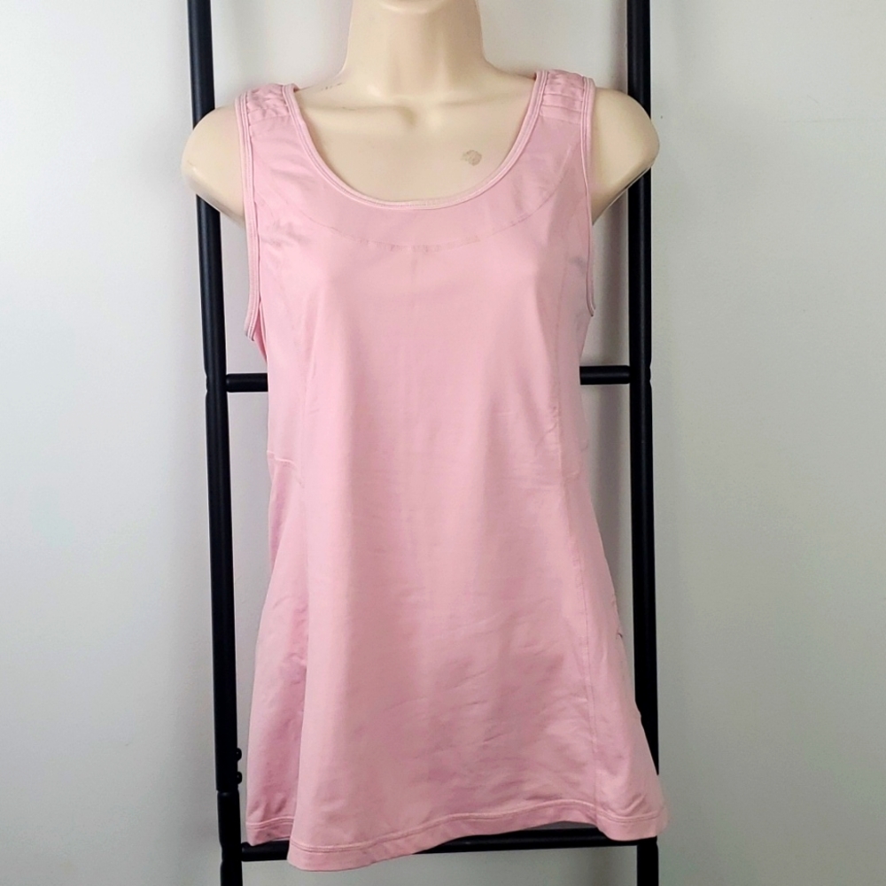 Lululemon Athletica pink top sleeve women size 6